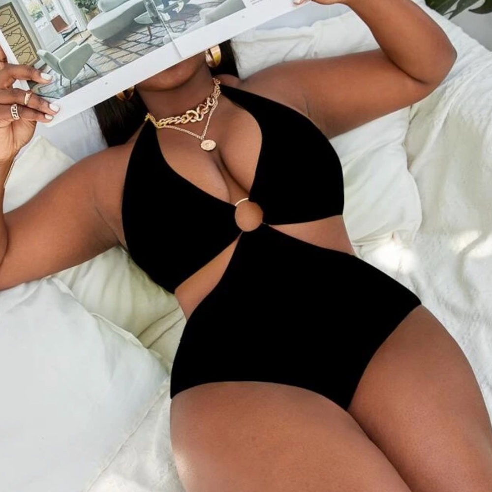 Ring Linked Halter One Piece Swimsuit Bodysuit